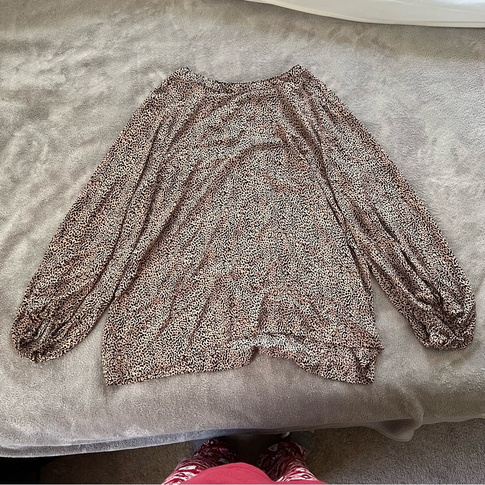 Ann Taylor LOFT Animal Print Billow Sleeve Blouse